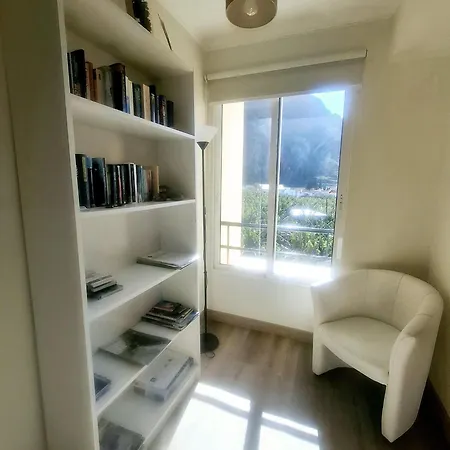 Vai Vem Madalena do Mar